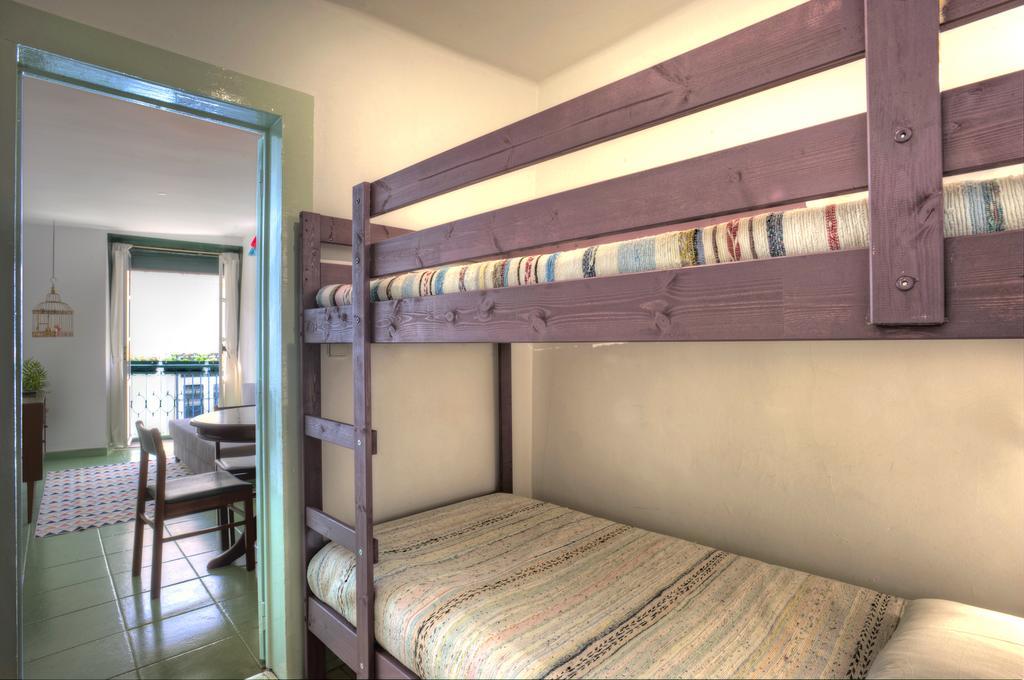 Stay Local In Alfama! Alice Central Home, Near River Lissabon Buitenkant foto